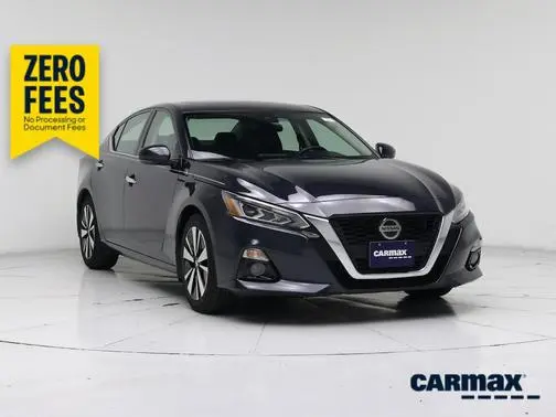 2022 Nissan Altima 2.5 SL FWD photo