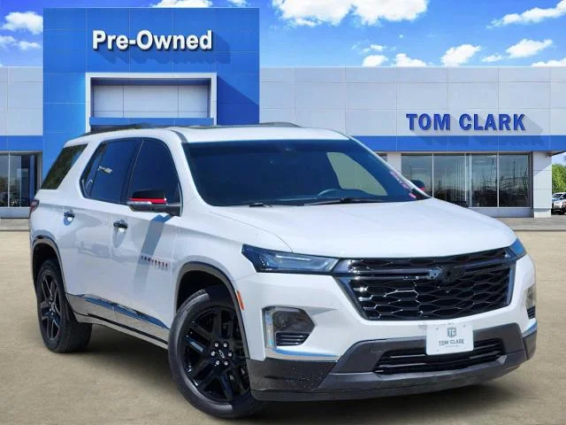 2022 Chevrolet Traverse Premier FWD photo