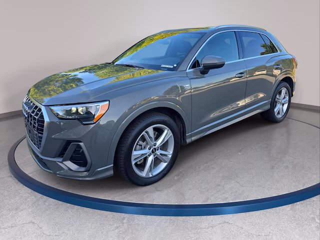 2022 Audi Q3 S line Premium AWD photo
