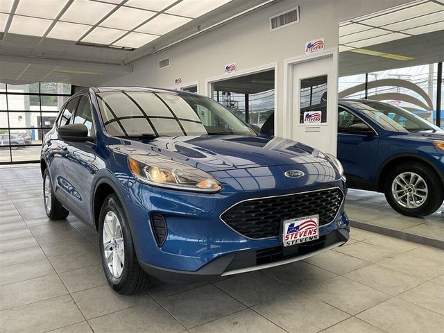 2022 Ford Escape SE AWD photo