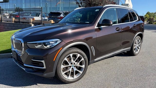 2022 BMW X5 xDrive40i AWD photo