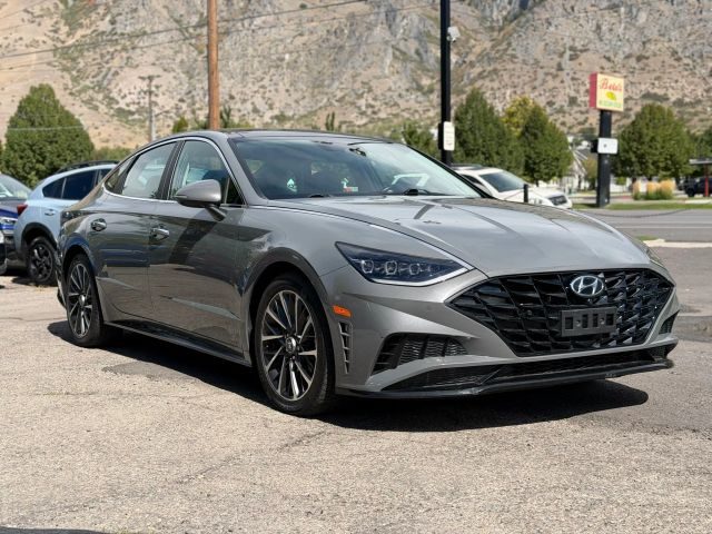 2022 Hyundai Sonata Limited FWD photo