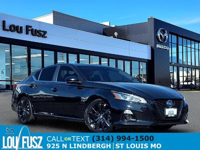 2022 Nissan Altima 2.5 SR FWD photo