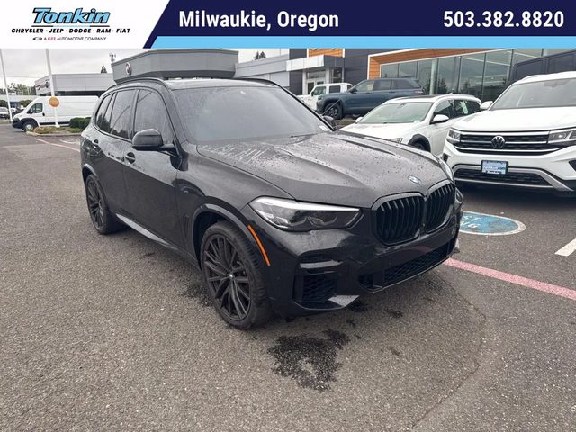 2022 BMW X5 xDrive40i AWD photo