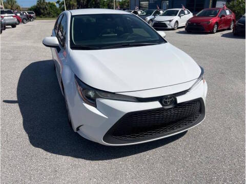 2022 Toyota Corolla LE FWD photo
