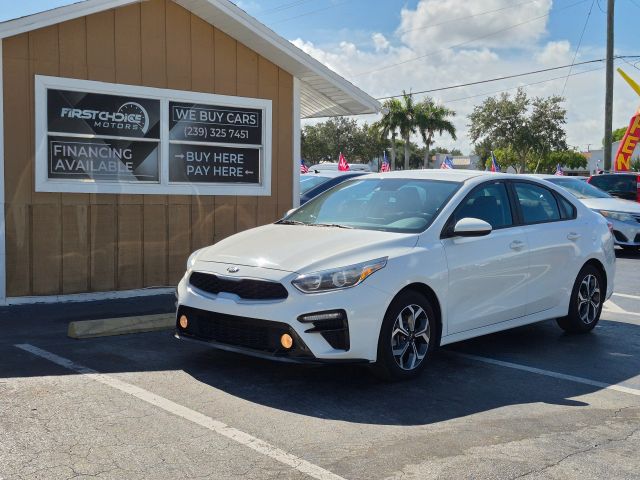 2019 Kia Forte LXS FWD photo