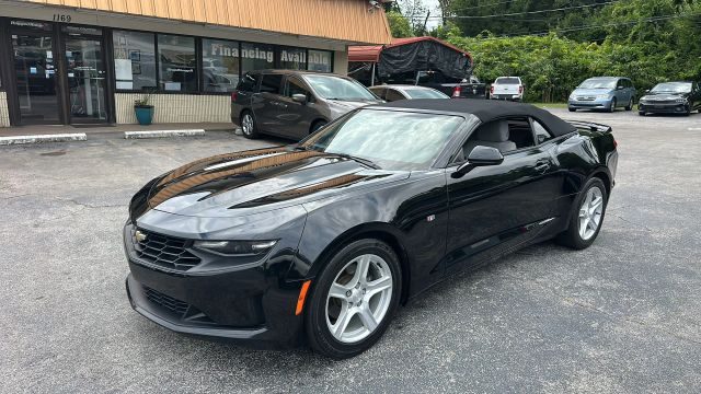 2020 Chevrolet Camaro 1LT RWD photo