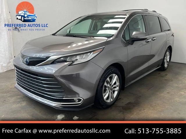 2022 Toyota Sienna Limited AWD photo