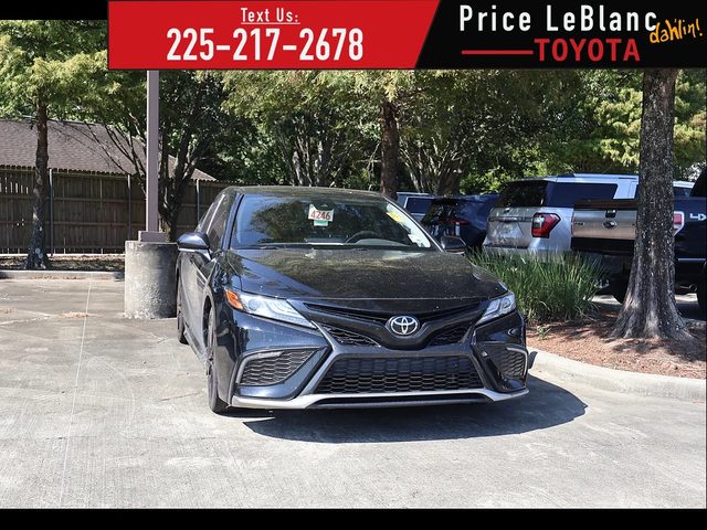 2022 Toyota Camry XSE FWD photo