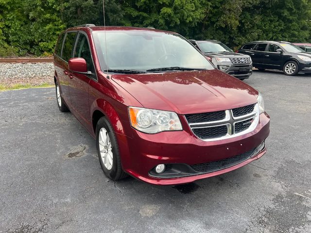 2020 Dodge Grand Caravan SXT FWD photo