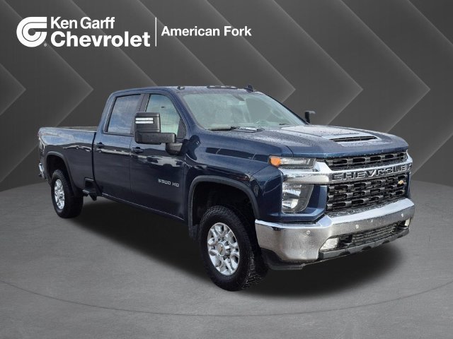 2022 Chevrolet Silverado 3500HD LT 4WD photo