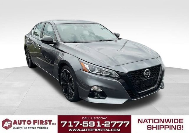 2022 Nissan Altima 2.5 SR FWD photo