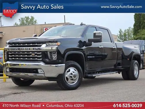 2022 Chevrolet Silverado 3500HD LTZ 4WD photo