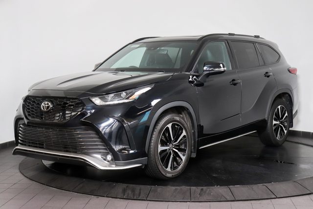 2022 Toyota Highlander XSE AWD photo