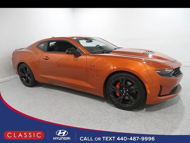 2022 Chevrolet Camaro LT1 RWD photo