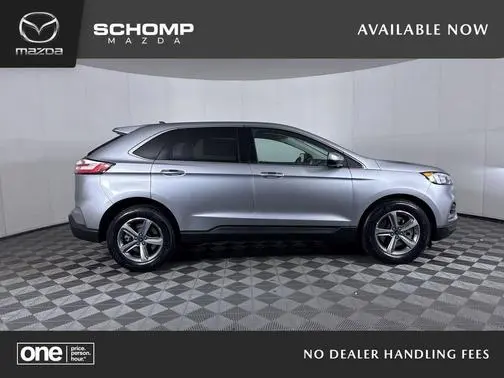 2022 Ford Edge SEL AWD photo