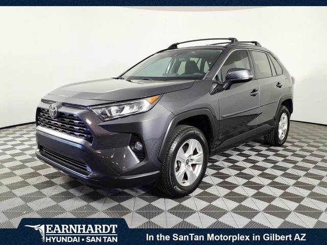 2021 Toyota RAV4 XLE FWD photo