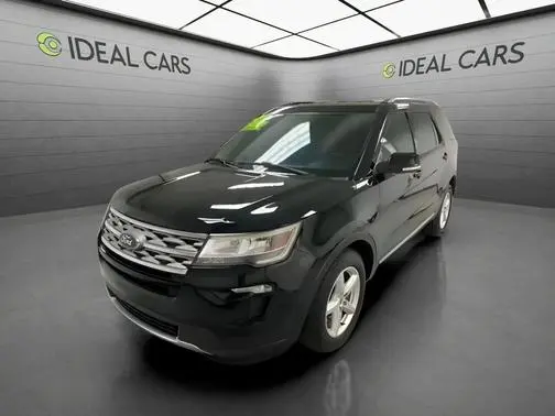 2018 Ford Explorer XLT FWD photo
