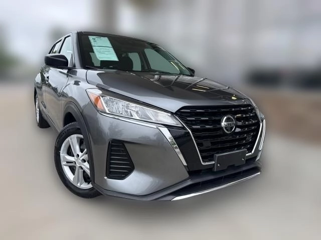 2021 Nissan Kicks S FWD photo