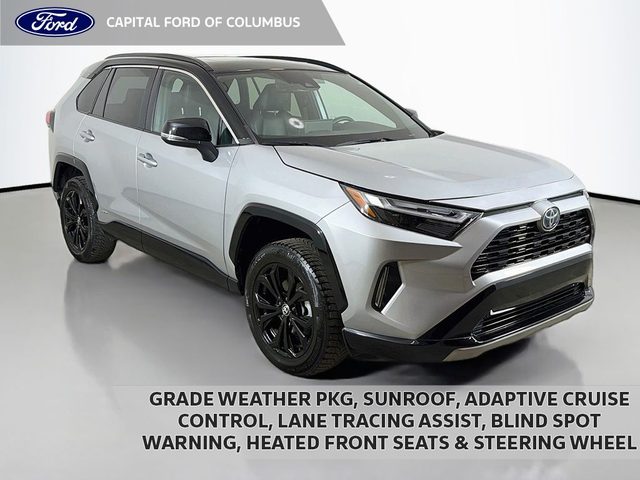 2022 Toyota RAV4 Hybrid XSE AWD photo
