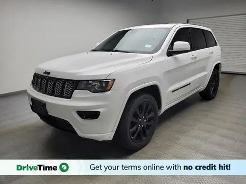 2022 Jeep Grand Cherokee Laredo X 4WD photo