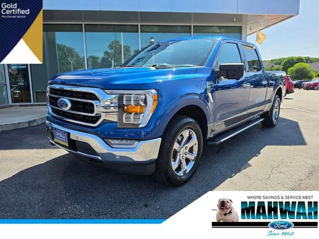 2022 Ford F-150 XLT 4WD photo