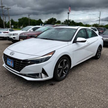 2022 Hyundai Elantra Limited FWD photo