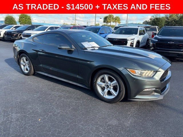 2015 Ford Mustang V6 RWD photo