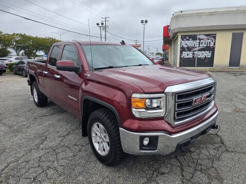 2015 GMC Sierra 1500 SLE 4WD photo