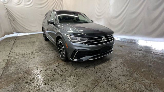 2022 Volkswagen Tiguan SEL R-Line AWD photo