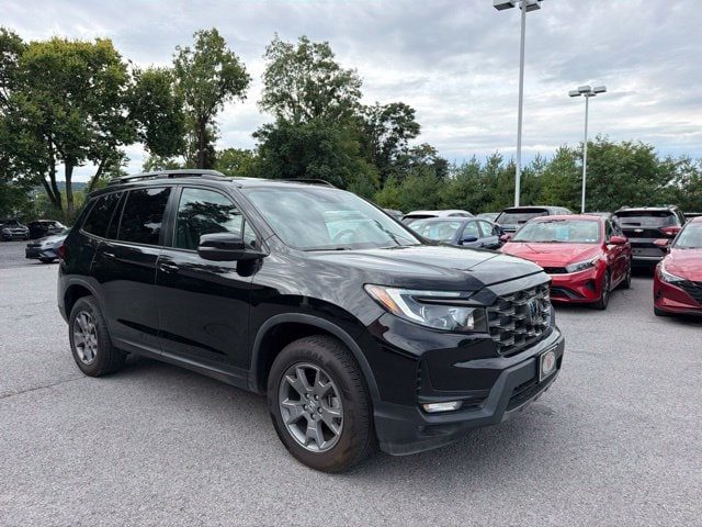 2022 Honda Passport TrailSport AWD photo