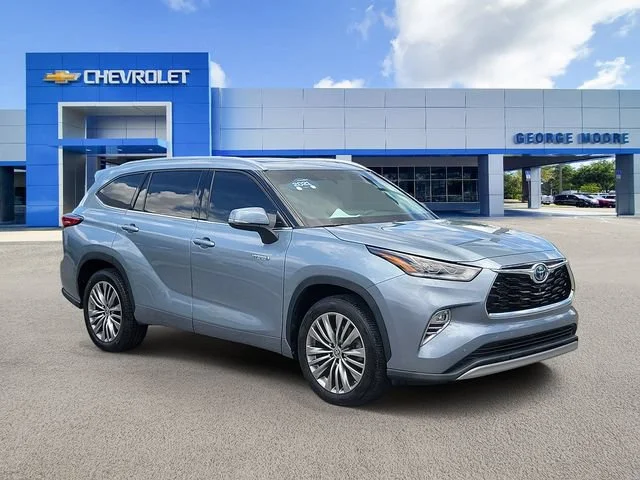2021 Toyota Highlander Hybrid Platinum FWD photo