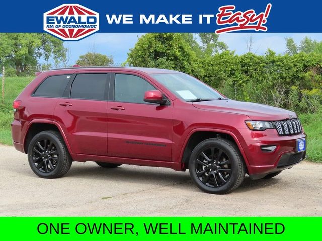 2022 Jeep Grand Cherokee Laredo X 4WD photo
