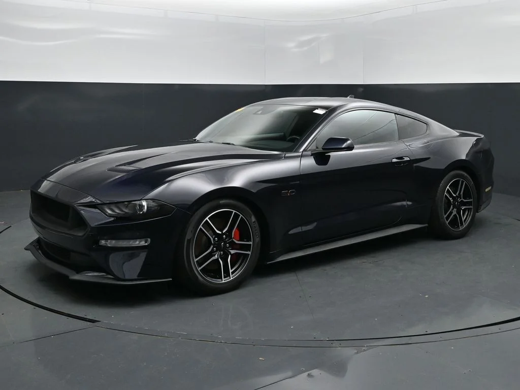 2021 Ford Mustang GT RWD photo