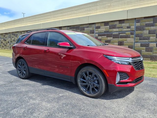 2022 Chevrolet Equinox RS FWD photo