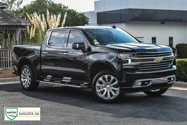 2022 Chevrolet Silverado 1500 High Country 4WD photo
