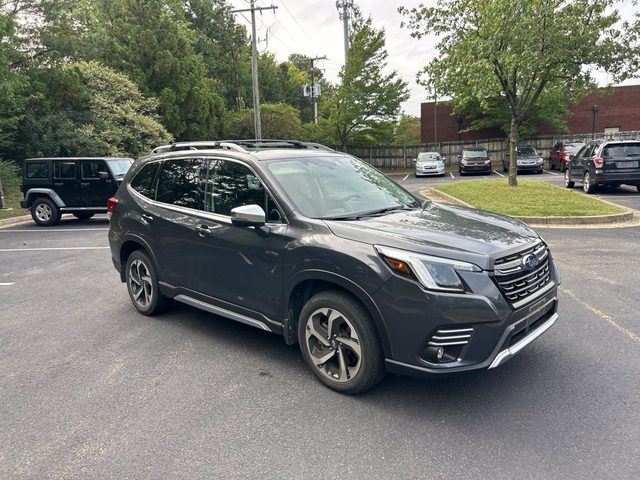 2022 Subaru Forester Touring AWD photo