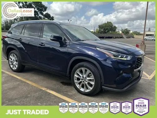 2022 Toyota Highlander Limited FWD photo