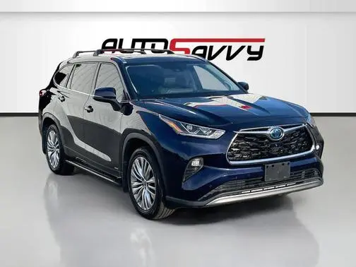 2022 Toyota Highlander Hybrid Platinum AWD photo