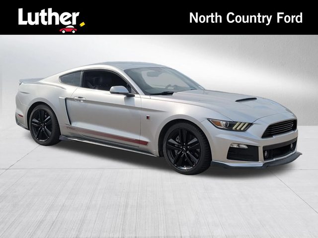2015 Ford Mustang EcoBoost Premium RWD photo