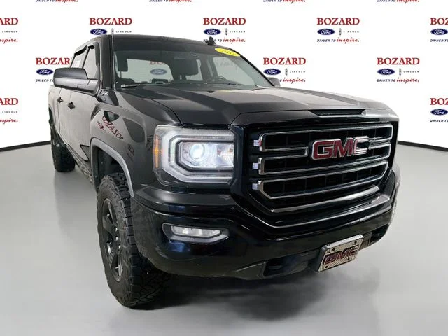 2017 GMC Sierra 1500 SLE 4WD photo