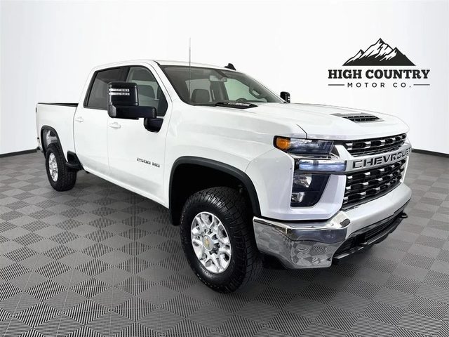 2022 Chevrolet Silverado 2500HD LT 4WD photo