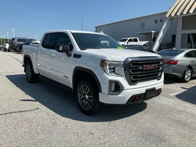 2022 GMC Sierra 1500 AT4 4WD photo