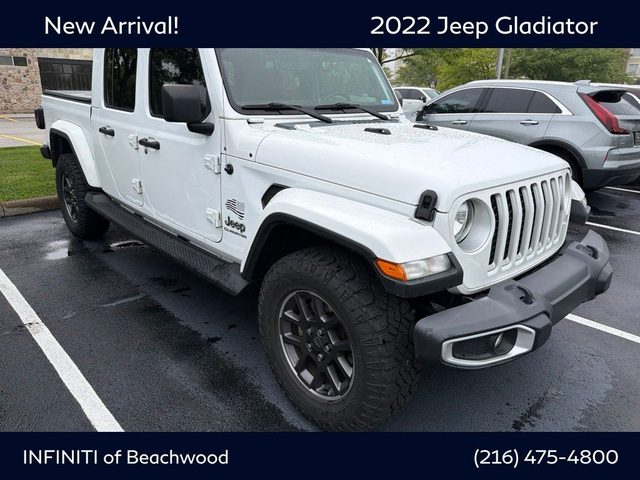 2022 Jeep Gladiator Overland 4WD photo