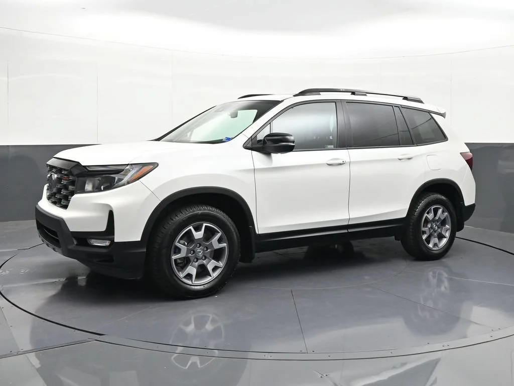 2022 Honda Passport TrailSport AWD photo