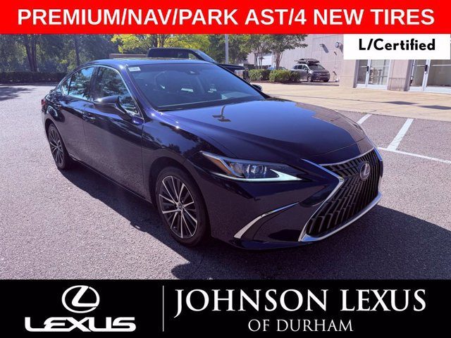 2022 Lexus ES ES 300h FWD photo