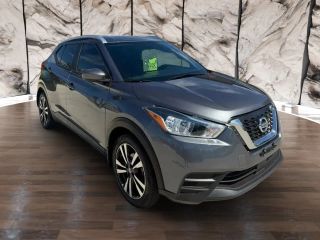 2020 Nissan Kicks SV FWD photo