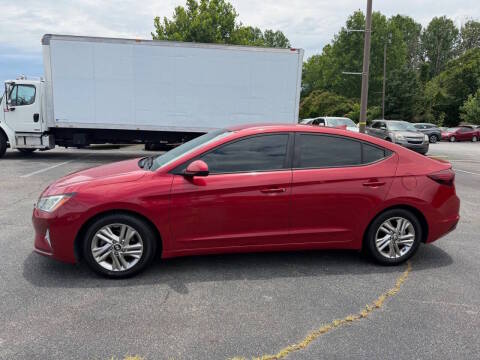2019 Hyundai Elantra SEL FWD photo