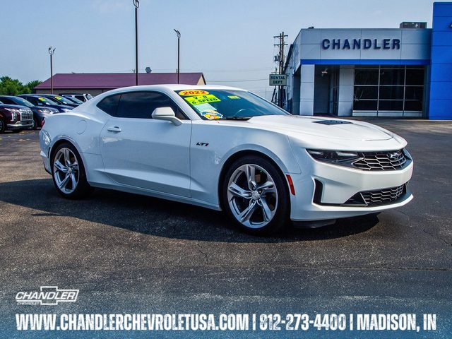 2022 Chevrolet Camaro LT1 RWD photo