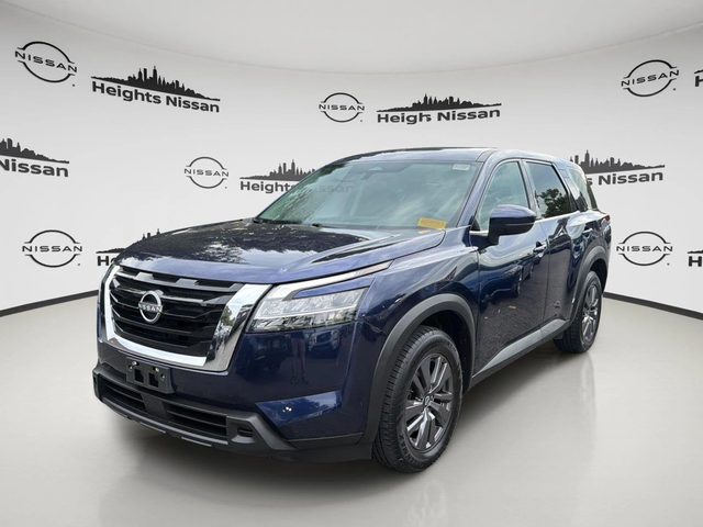 2022 Nissan Pathfinder S 4WD photo